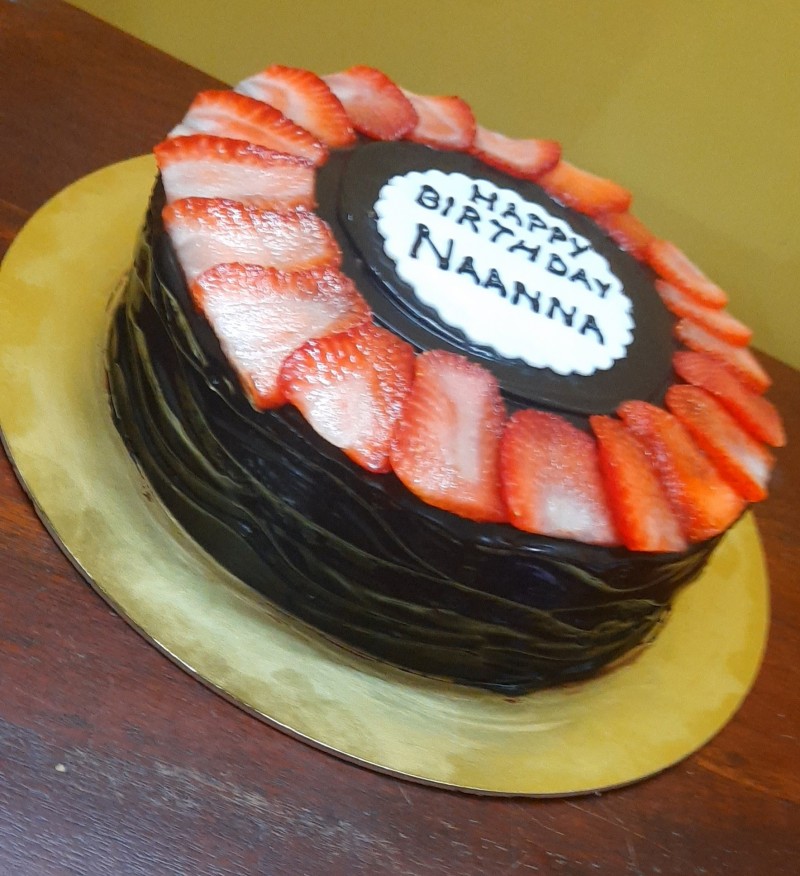 Chocolate truffle cake