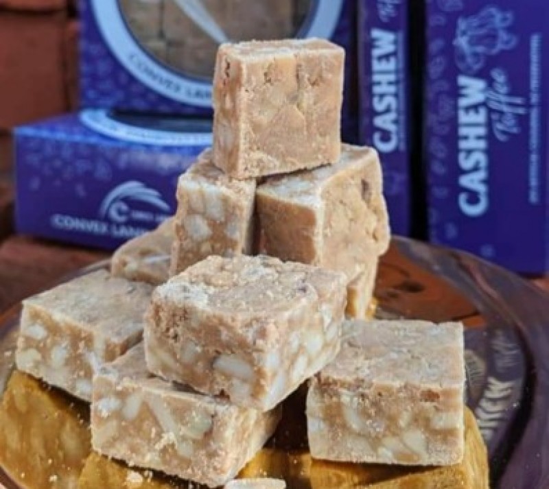 cashew toffee