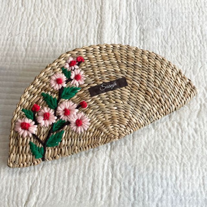 Saanjh Kauna Straw Handwoven Clutch | Hand-embroidered | Saanjh Exclusive