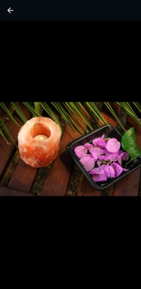Candle / pink salt candle holder