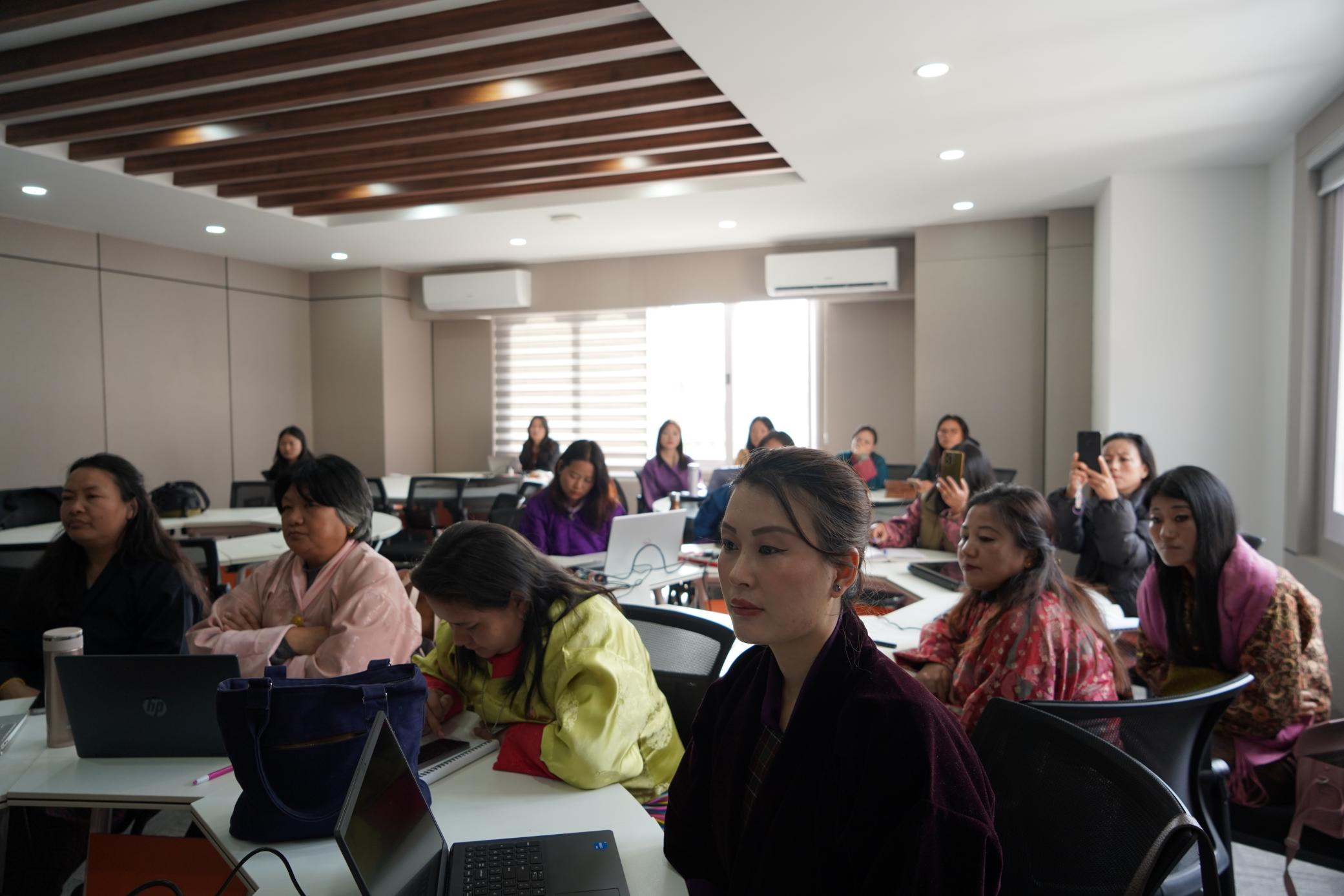 UNESCAP Wesellonline online training photo gallery