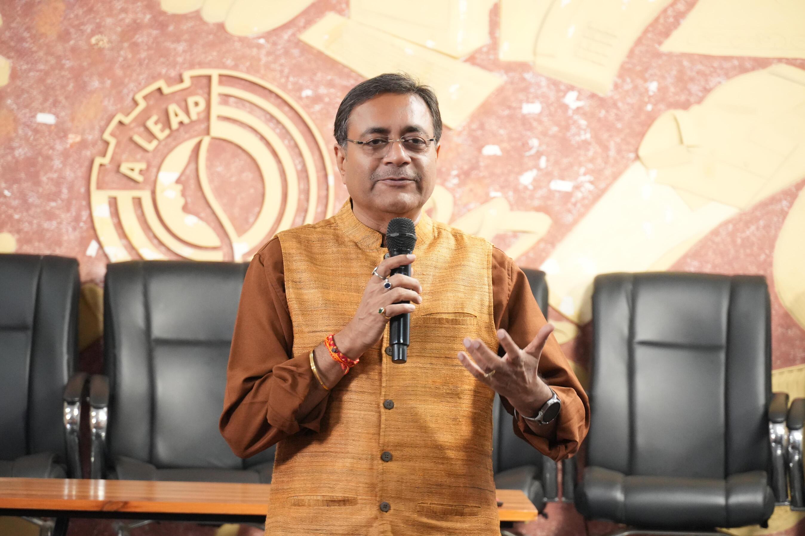 UNESCAP Wesellonline online training photo gallery